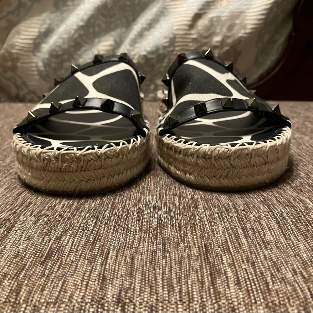 VALENTINO GARAVANI Rockstud Slides 1966 Giraffe ESPADRILLE - Sz 9 (EU 39) Italy - Picture 11 of 16